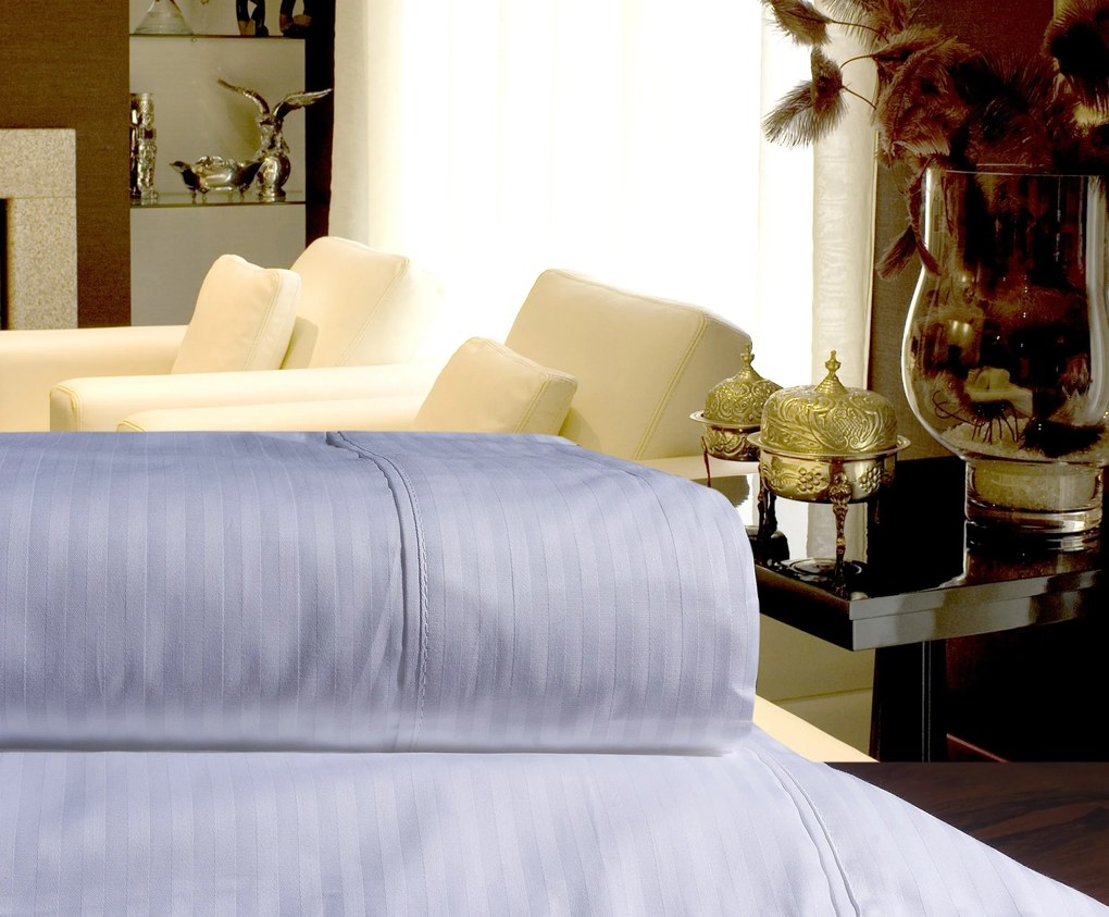 Jogo de lençóis às riscas brancas cetim 300 fios cor branca com vivos em branco: Branco cama 105cm - 1 lençol superior 180 x 290 cm + 1 lençol capa ajustável 105 x 200 + 30 cm + 1 fronha almofada 50x70 cm