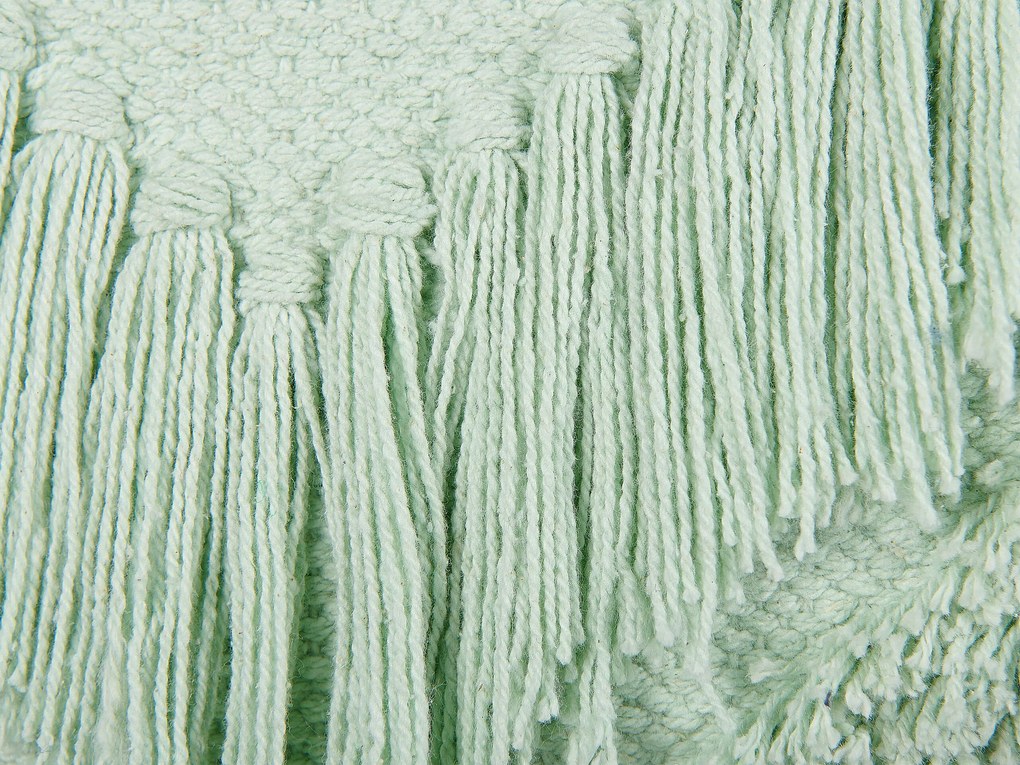 Almofada decorativa em algodão verde claro com borlas 45 x 45 cm BACOPA Beliani