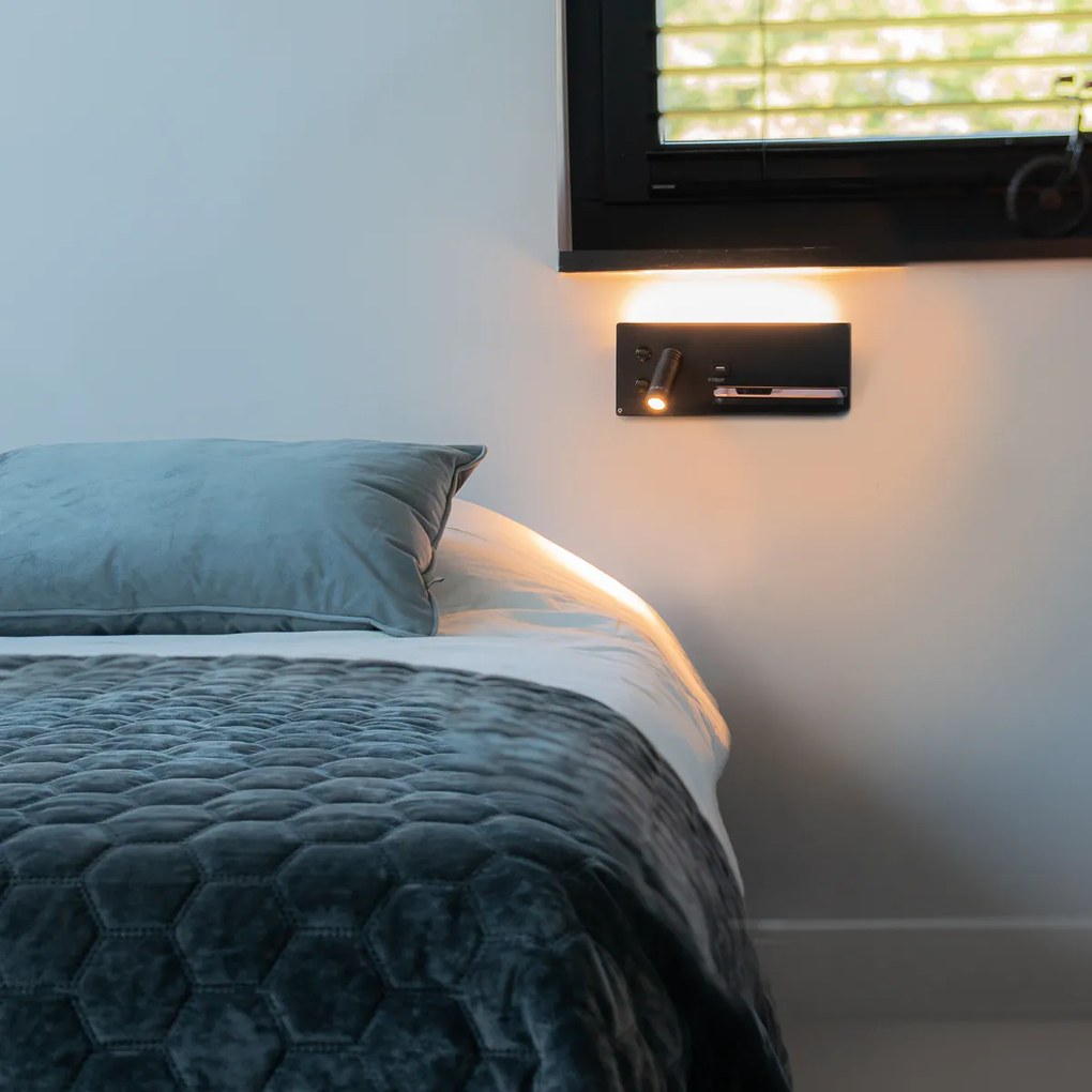 Conjunto de 2 candeeiros de parede pretos com LED, USB e carregador por indução - Riza