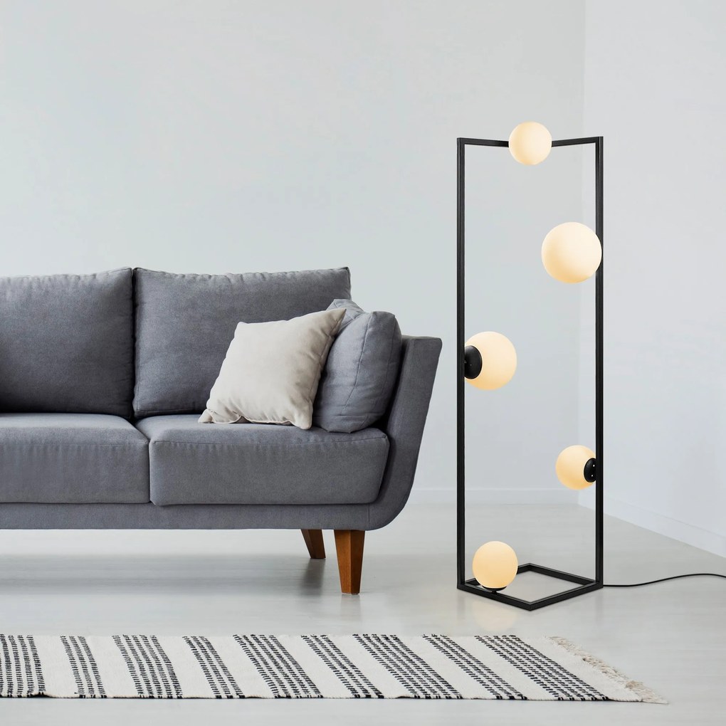 Candeeiro de Pé Corner – Preto – 35 x 35 x 157 cm