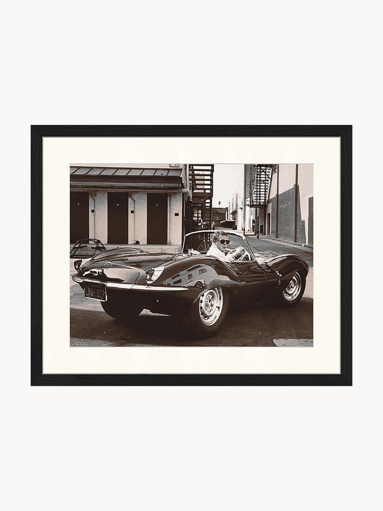 Fotografia emoldurada Steve McQueen in his Jaguar