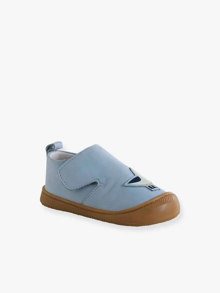 Sapatinhos em pele suave, com barra autoaderente, para bebé azul-pálido