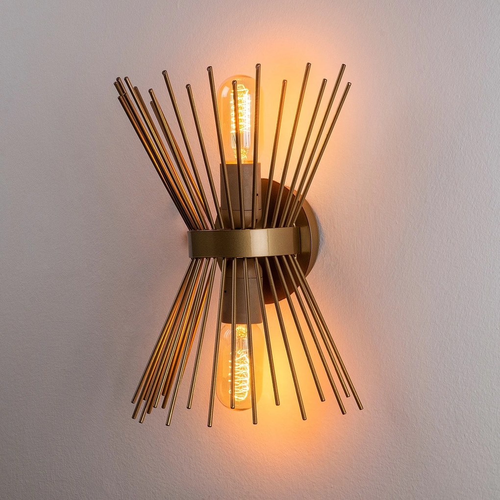 Candeeiro de Parede Kirpi – Dourado – 23 x 16 cm
