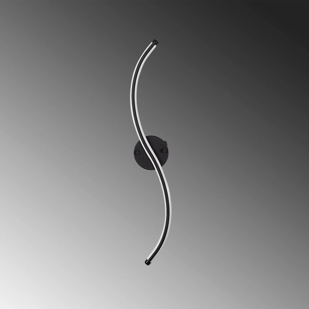 Candeeiro de Parede Yilan - Preto - 10 cm x 67 cm x 5 cm