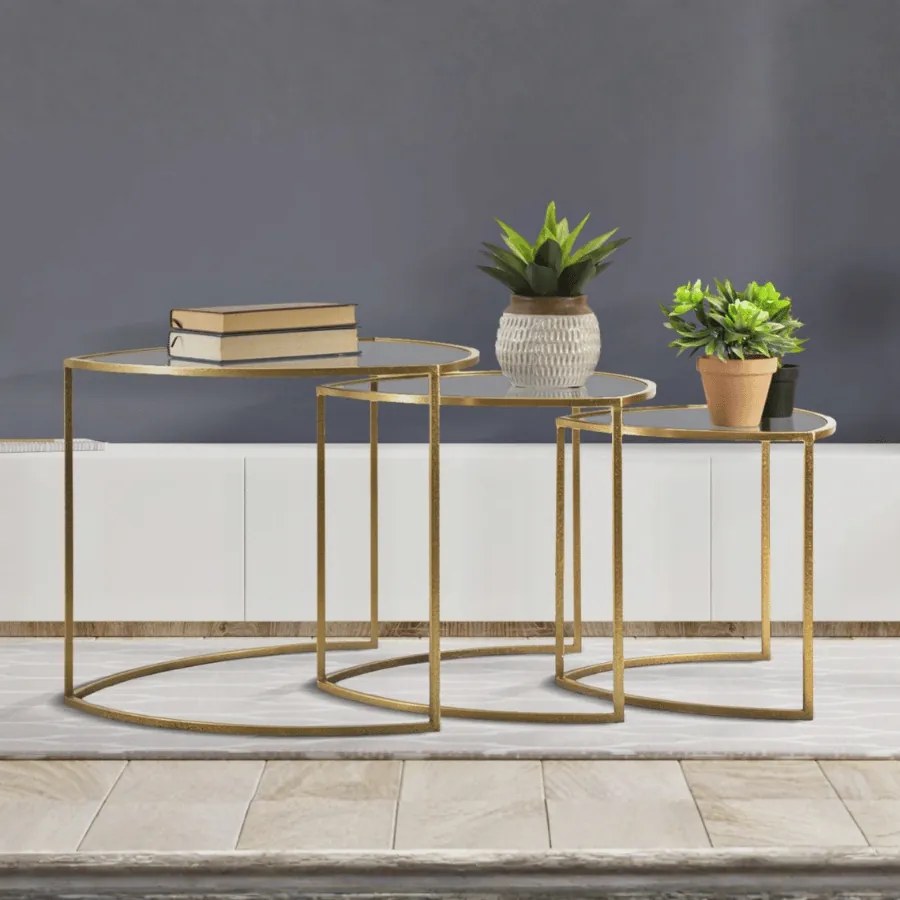 CONJUNTO DE 3 MESAS DE CENTRO TRIANGULARES Ø 60X50-50X45-40X40 CM DOURADO
