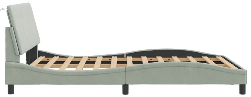 Estrutura de cama c/ luzes LED 140x190 cm veludo cinzento-claro