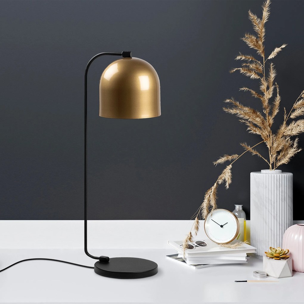 Candeeiro de Mesa Epika – Dourado/Preto – 17 x 22 x 60 cm