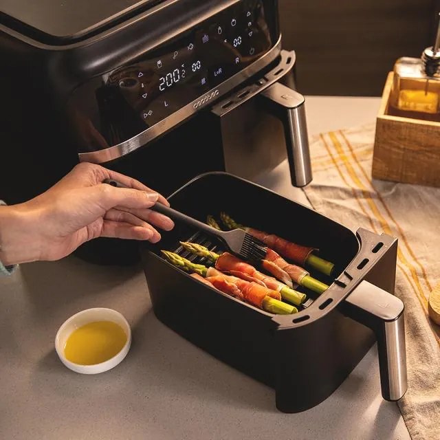 Fritadeira sem óleo Cecotec Cecofry Advance Double 9 L Ar Quente. 2850 W, Diet, Compacto e Digital, 2 Cestos com Dupla Temperatura e Tecnologia Perfec