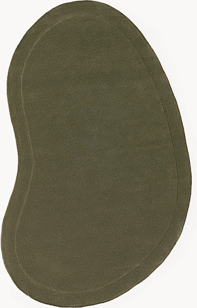 Tapete em lã artesanal com forma orgânica Kadey