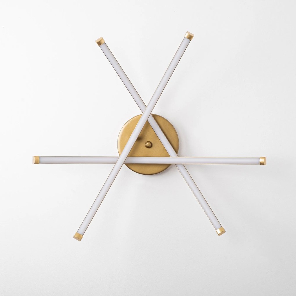 Candeeiro de Teto Ledbanana – Dourado – 57 cm x 20 cm x 57 cm