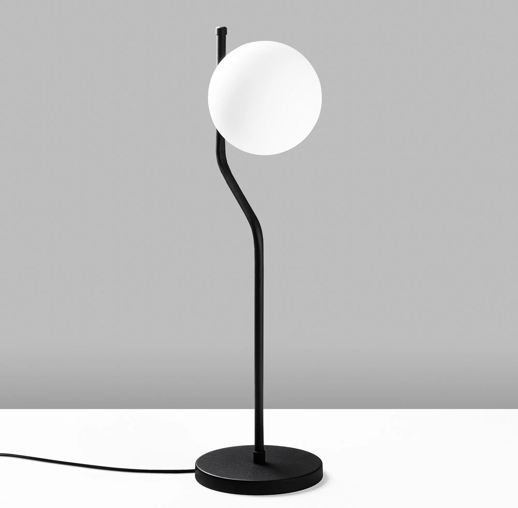 Candeeiro de Mesa Tulip – Preto – 18 x 18 x 61 cm