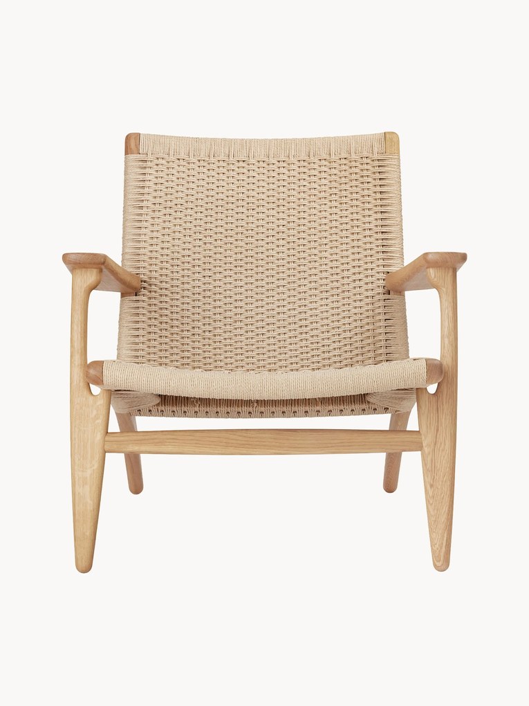 Poltrona artesanal com assento e encosto em vime CH25