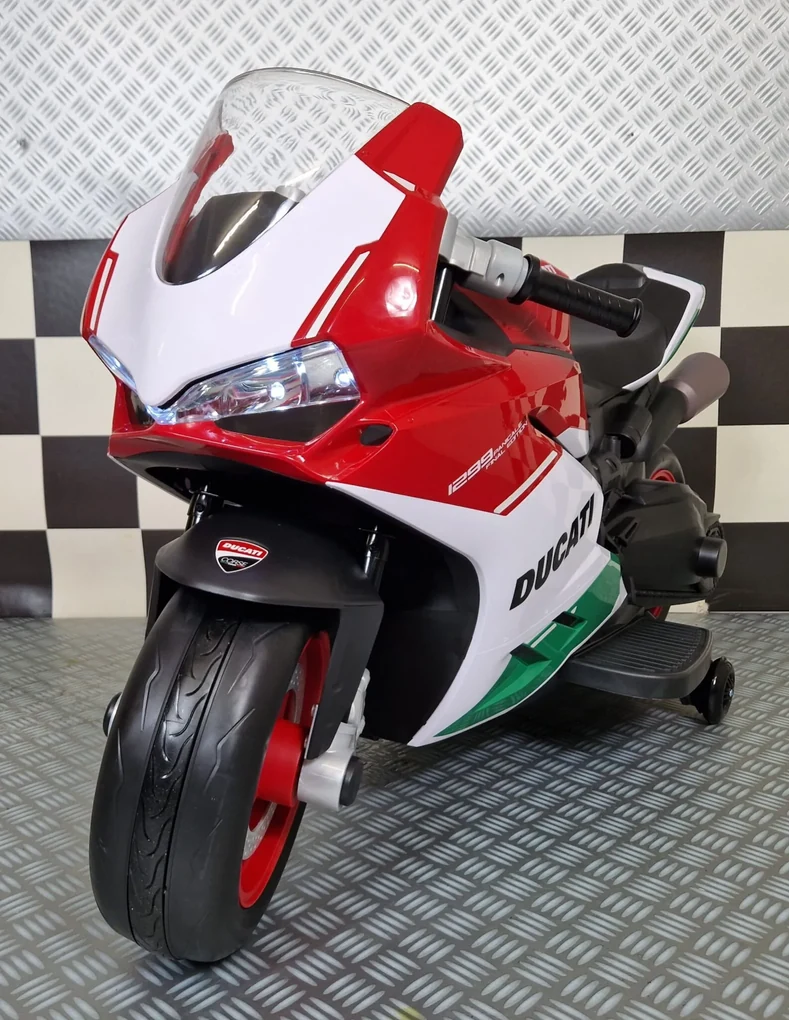 Primeira moto elétrica da Ducati é projetada para corridas da MotoE