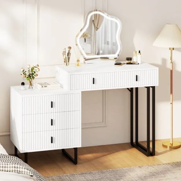Toucador com espelho 120 x 40 x 124 cm e luzes 3 luzes ajustáveis 5 gavetas Bancada lateral Acabamento canelado e pernas metálicas Branco