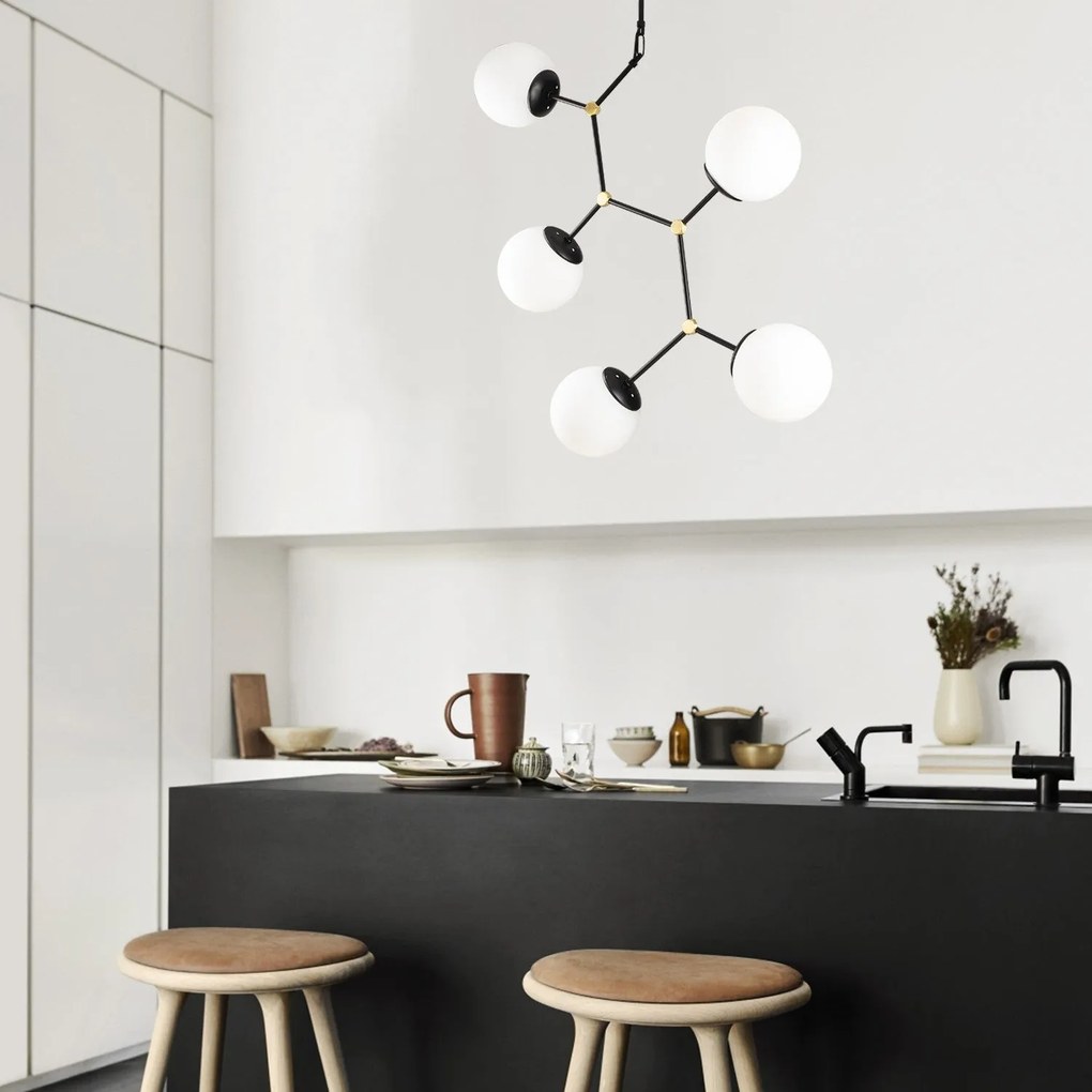 Candeeiro de Teto Damar – Preto e Branco – 75 x 15 cm