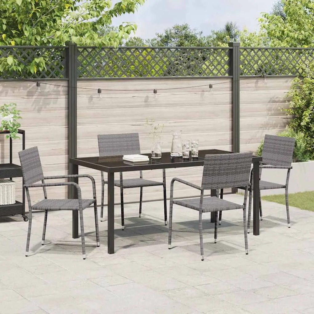 Conjunto de 5 peças para jardim em rattan sintético, na cor cinza.