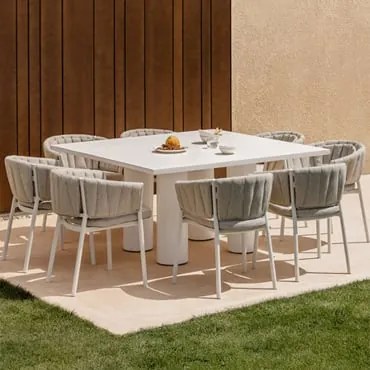 Conjunto De Mesa Quadrada 150x150 Cm Em Cimento Lisboa E 8 Cadeiras De Jardim Em Alumínio E Tecido Roderise Tecido Castanho Areia - Sklum