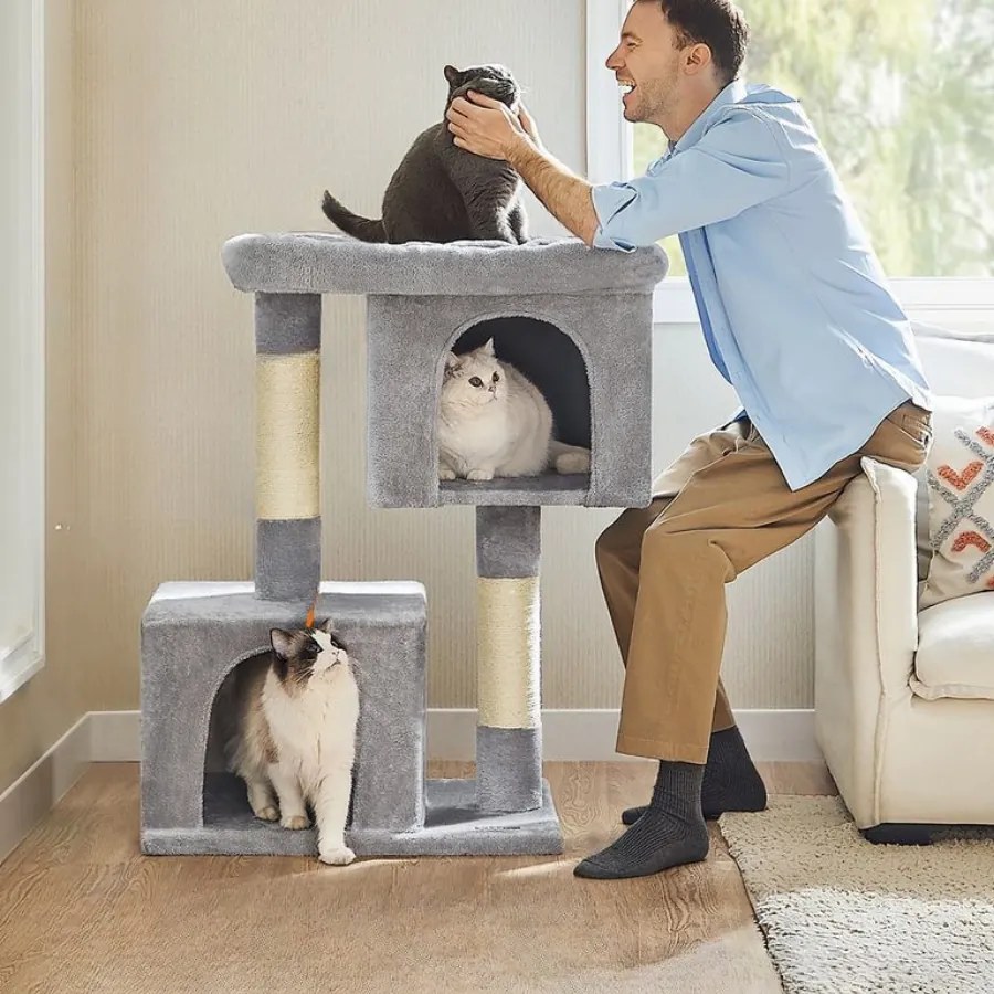 Arranhador para gatos 68 x 48 x 101 cm com plataforma grande cinzento claro