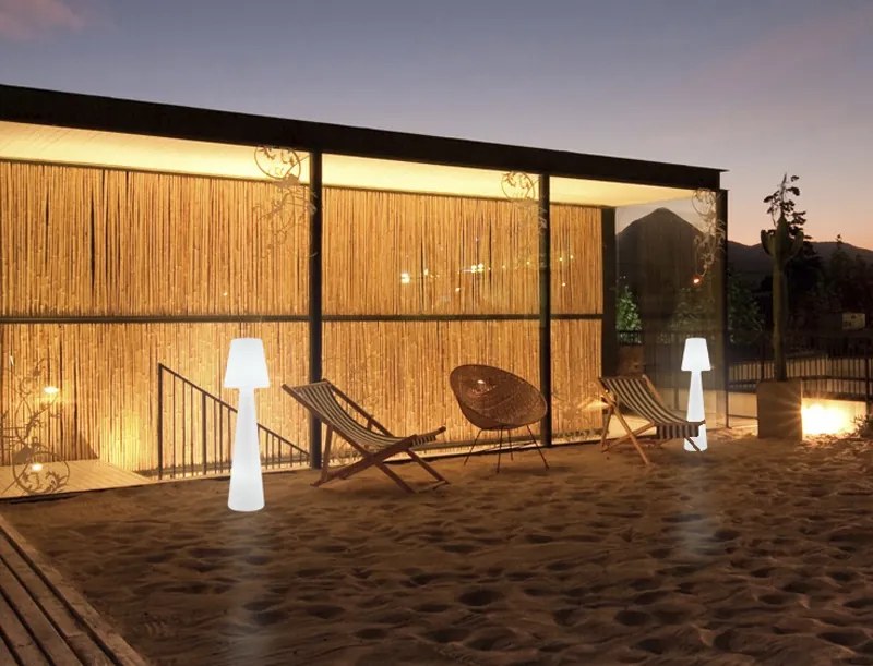 CANDEEIRO EXTERIOR LUZ LED LOLA BRANCO FRIO COM CABO 200 CM HOTEL, CASA, JARDIM, RESTAURANTE, BAR