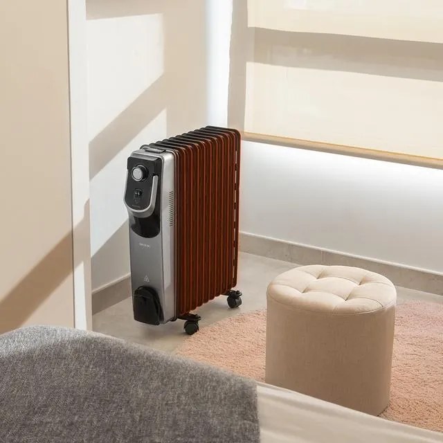 Radiador a óleo Cecotec ReadyWarm 11000 Space 360º Preto com 11 Módulos, Baixo Consumo, 2500 W, 3 Níveis, Gerenciamento de Cabos, Tecnologia 360, Sist