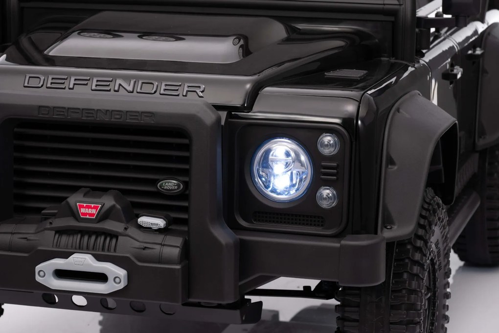 Jipe elétrico para crianças Land Rover Defender 110 SVX 12V, 4X4, luzes LED, bateria de lítio, licença ORIGINAL Preto