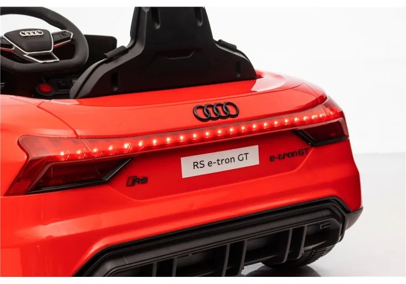 AUDI RS E TRON GT 12V CARRO ELÉTRICO INFANTIL VERMELHO