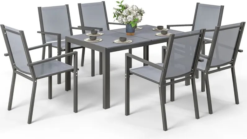 Conjunto de Mesa e Cadeiras de Jardim com Cadeiras Empilháveis e Estrutura de Aço para Terraço e Pátio Cinzento Claro