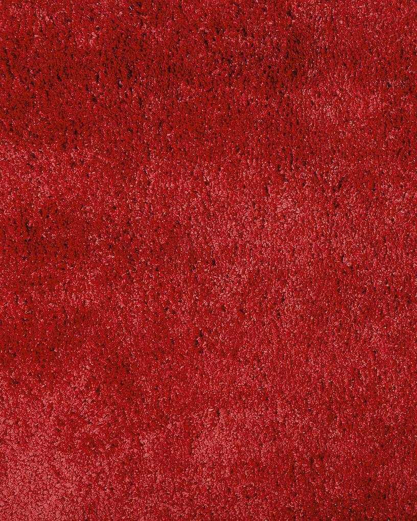 Tapete vermelho 140 x 200 cm EVREN Beliani