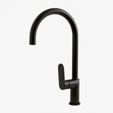 Torneira De Cozinha Com Bica Alta Em Latão Alameda Preto Mate - Sklum