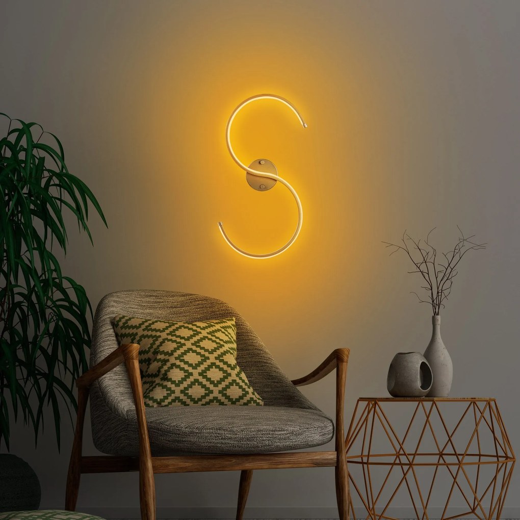 Lâmpada de Parede Es – Dourado – 25cm x 56cm x 5cm