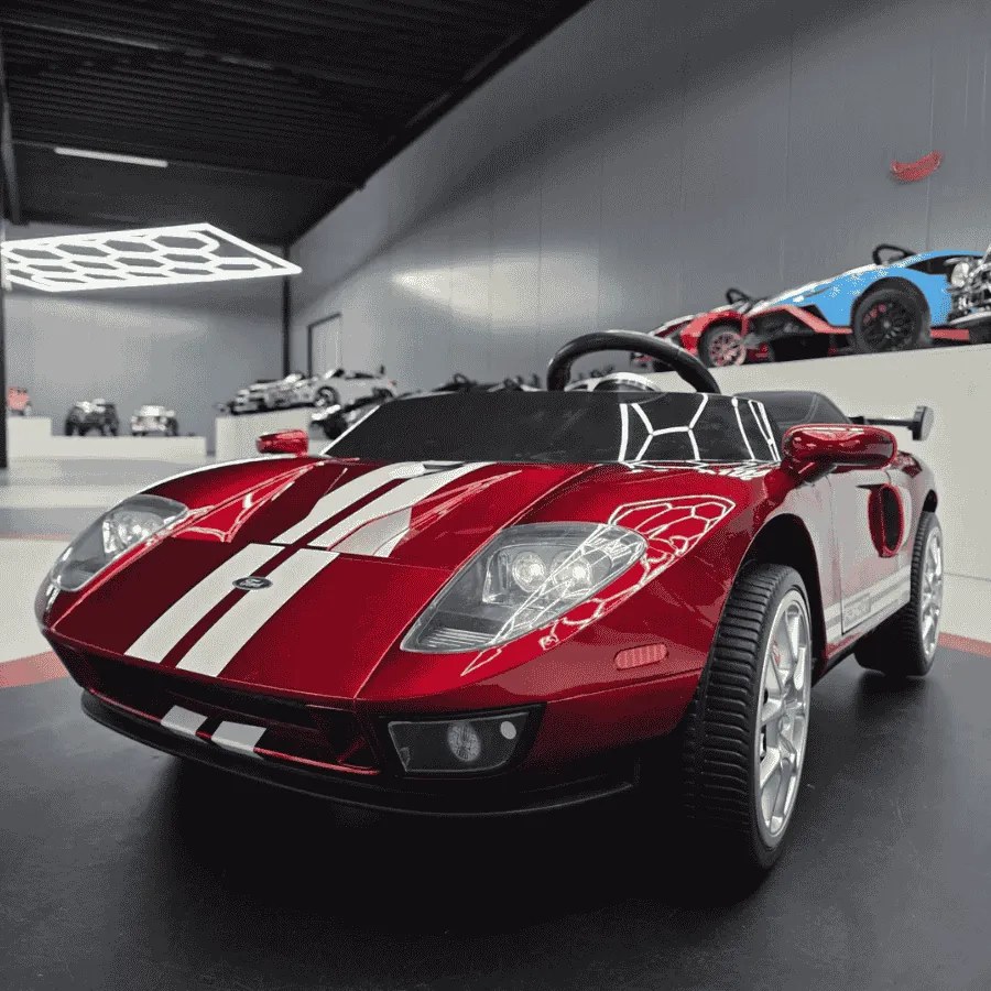 Carro elétrico para crianças Ford GT 2 pessoas 24V Pneus EVA, Assento de couro sintético Vermelho metálico
