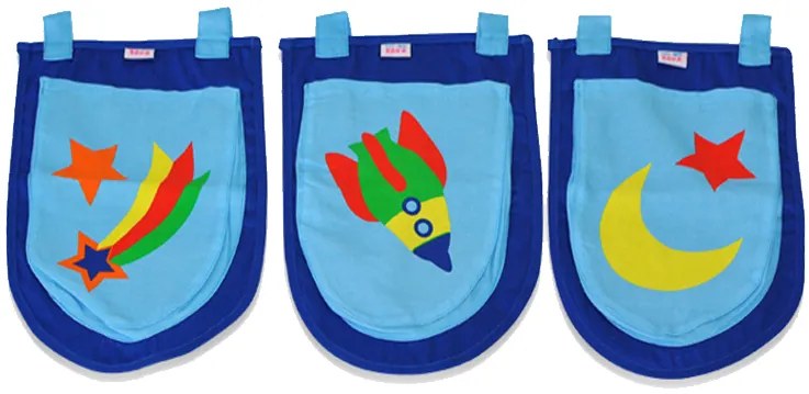 Conjunto Cama alta de Criança PINO 90 x 200 cm + estrado + escada + escorrega + tunel + cortina + bolsas de arrumação Astronauta Cinzenta