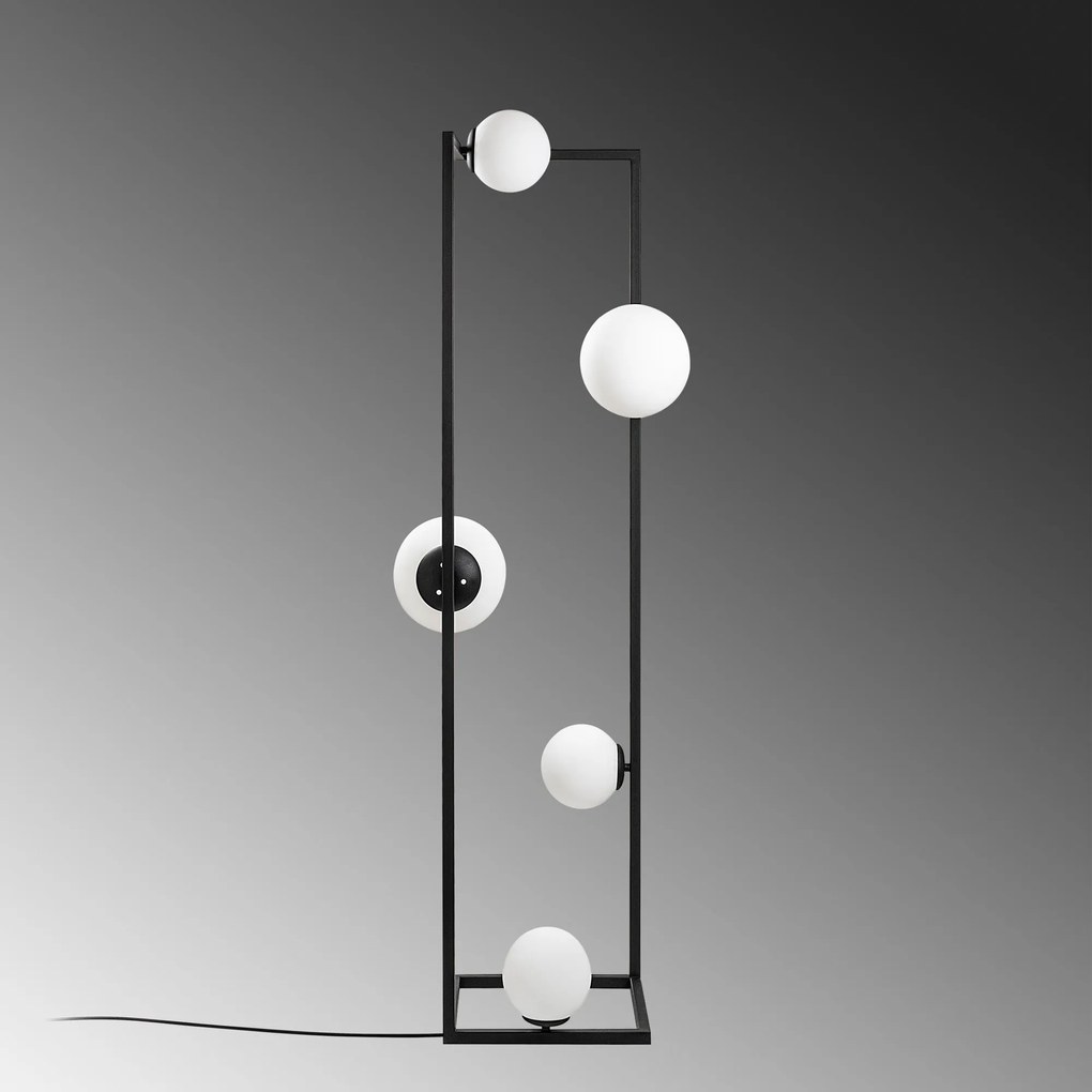 Candeeiro de Pé Corner – Preto – 35 x 35 x 157 cm