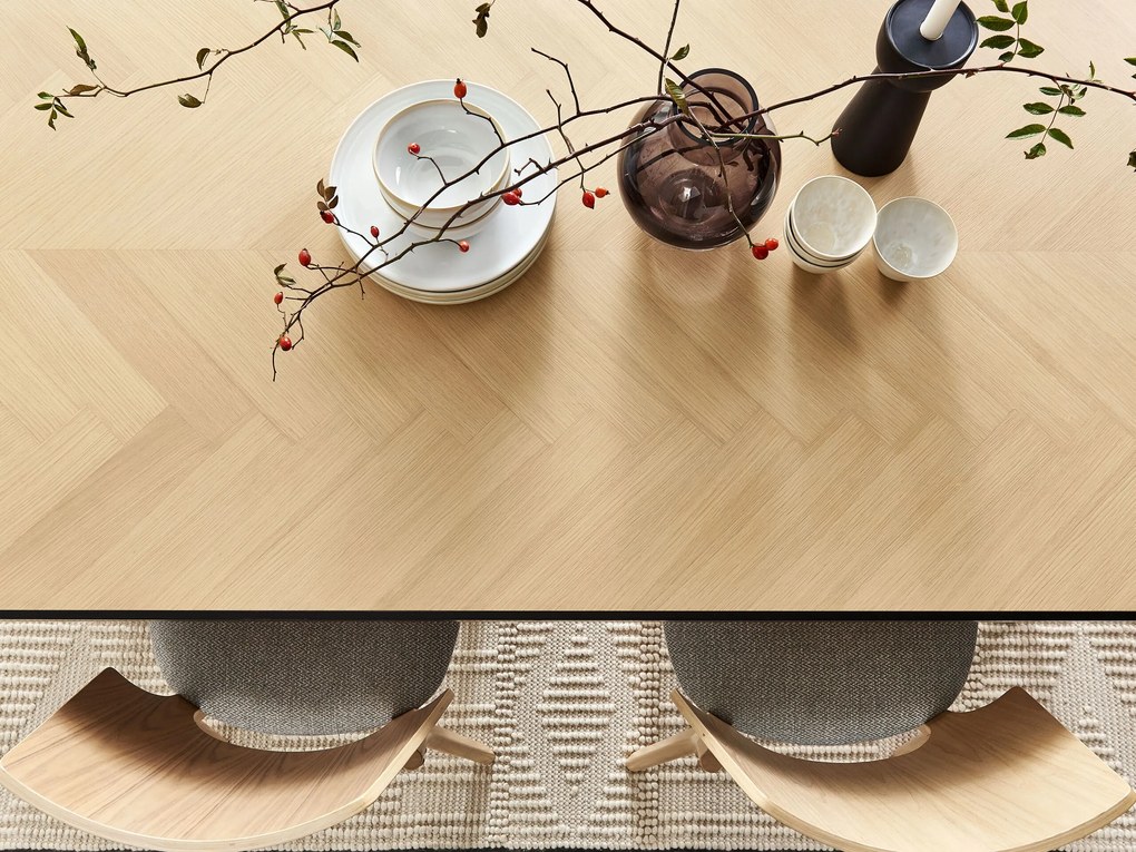 Mesa de jantar em madeira clara e preta 180 x 90 cm IVORIE Beliani