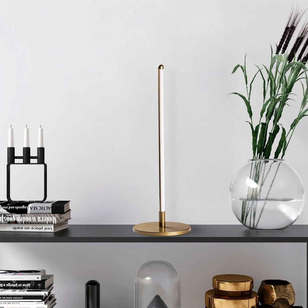 Candeeiro de Mesa Only – Ouro – 18 cm x 51 cm