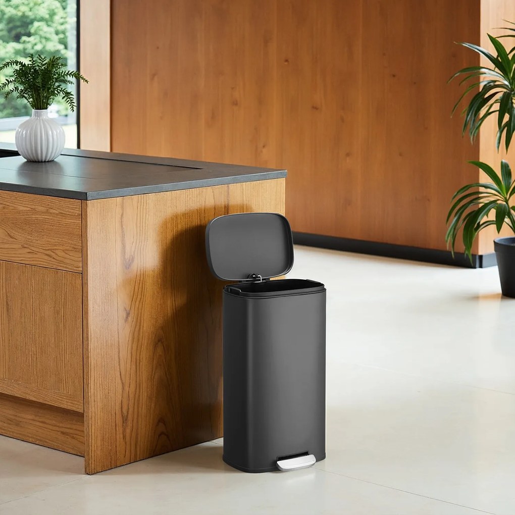 Caixote do lixo 30 litros com pedal para cozinha 34,8 x 29,7 x 63,3 cm Preto