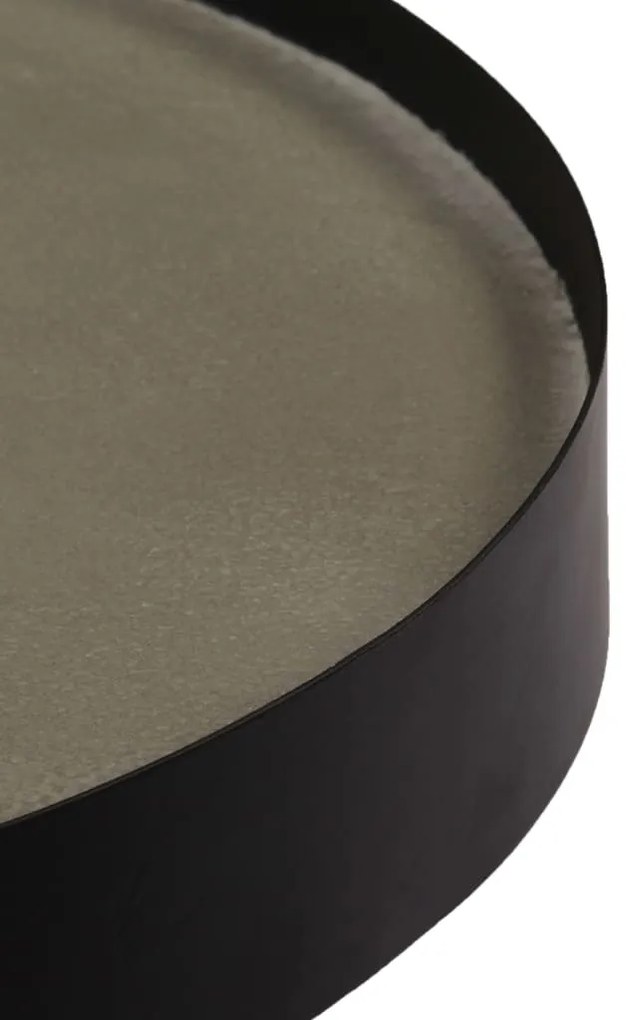 Mesa de centro com tampo em cimento 74x32cm