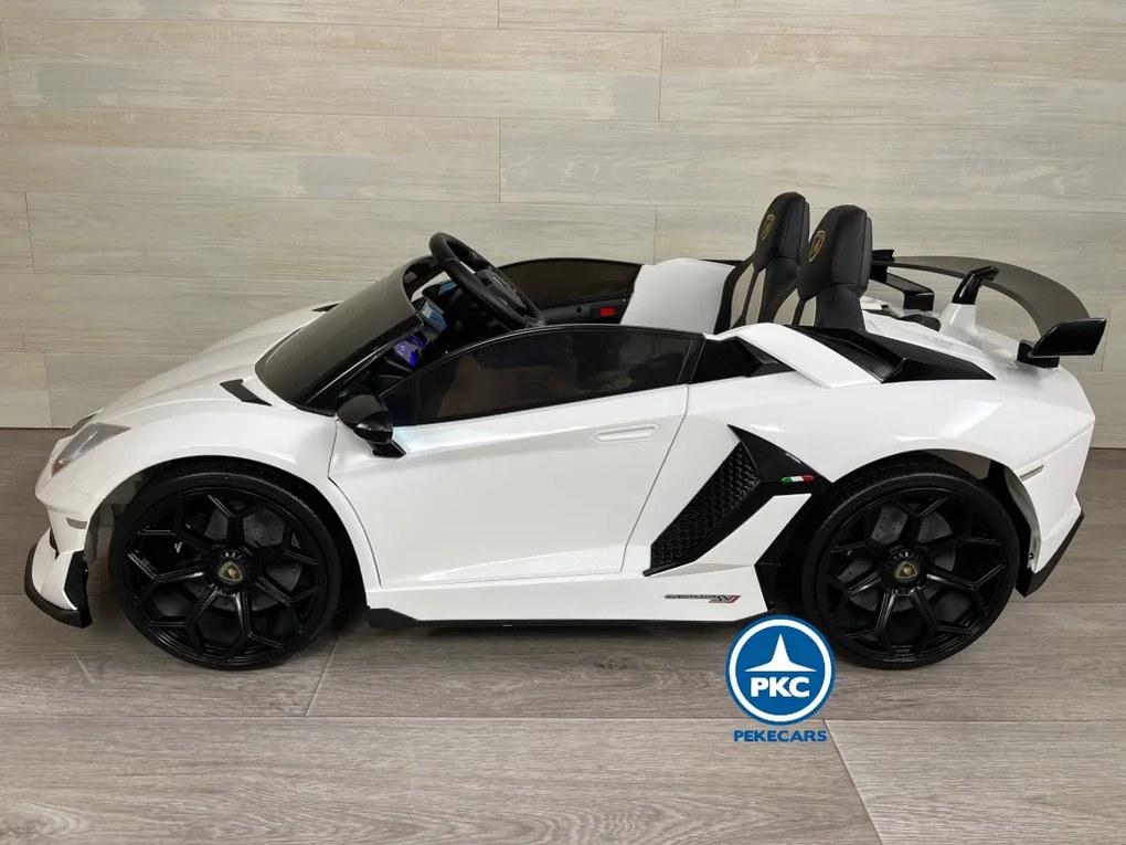 Carro eletrico crianças  Lamborghini Aventador 2 Lugares 24V 2.4G MP4 Branco