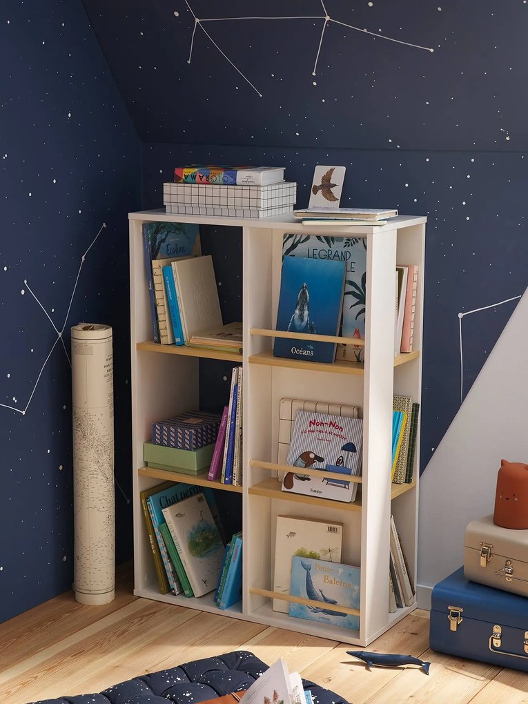 Móvel biblioteca e arrumação branco