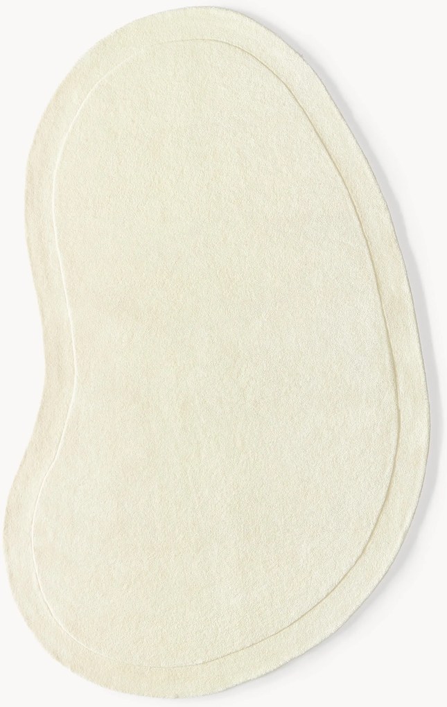 Tapete de lã tufado à mão com forma orgânica Kadey