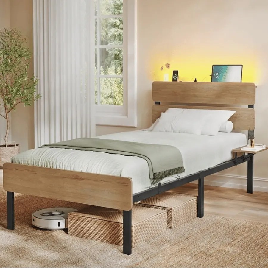 Estrutura de cama 90 x 200 cm (COLCHÃO NÃO INCLUIDO) com iluminação e estação de carregamento Castanho natural