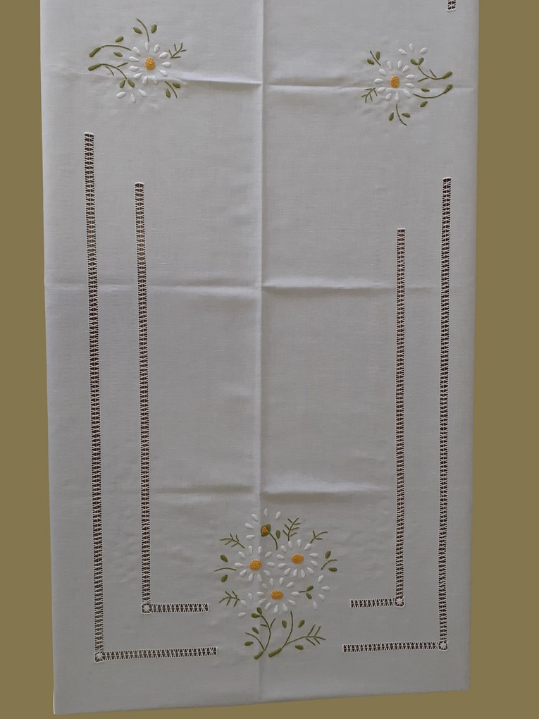 Toalha de mesa de linho bordada a mão - bordados da lixa: Pedido Fabricação 1 Toalha 140x300  cm ( Largura x comprimento )