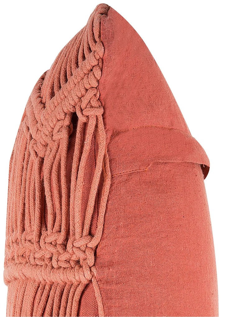 Almofada decorativa em macramé de algodão laranja 45 x 45 cm AKKOY Beliani