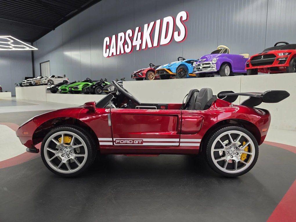 Carro elétrico para crianças Ford GT 2 pessoas 24V Pneus EVA, Assento de couro sintético Vermelho metálico