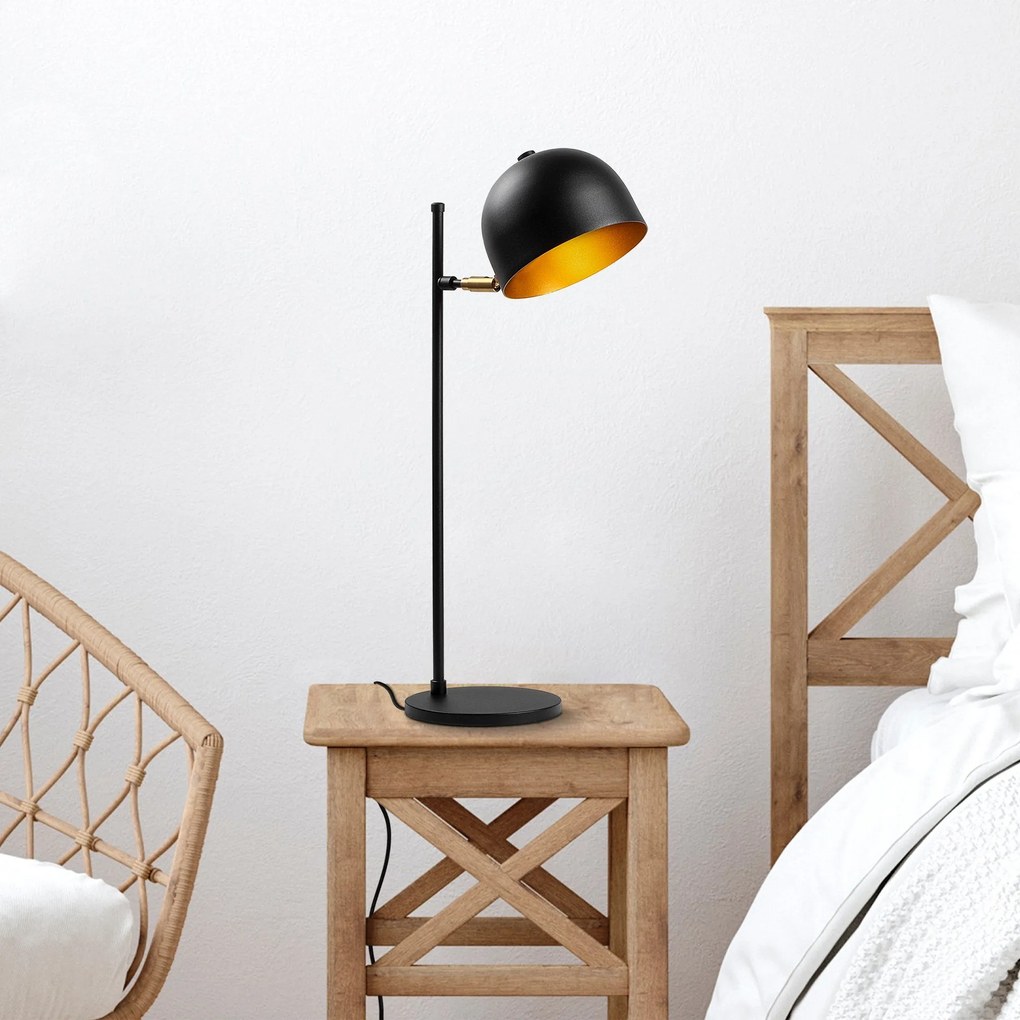 Candeeiro de Mesa Alfa – Preto e Dourado – 18 x 20 x 58 cm