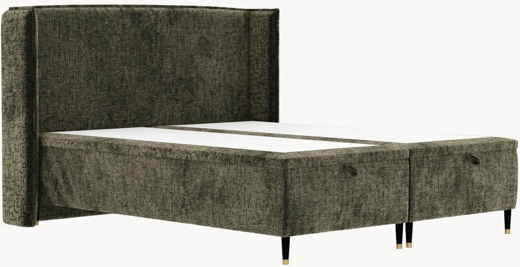 Cama estofada em chenille artesanal com arrumação Ritual