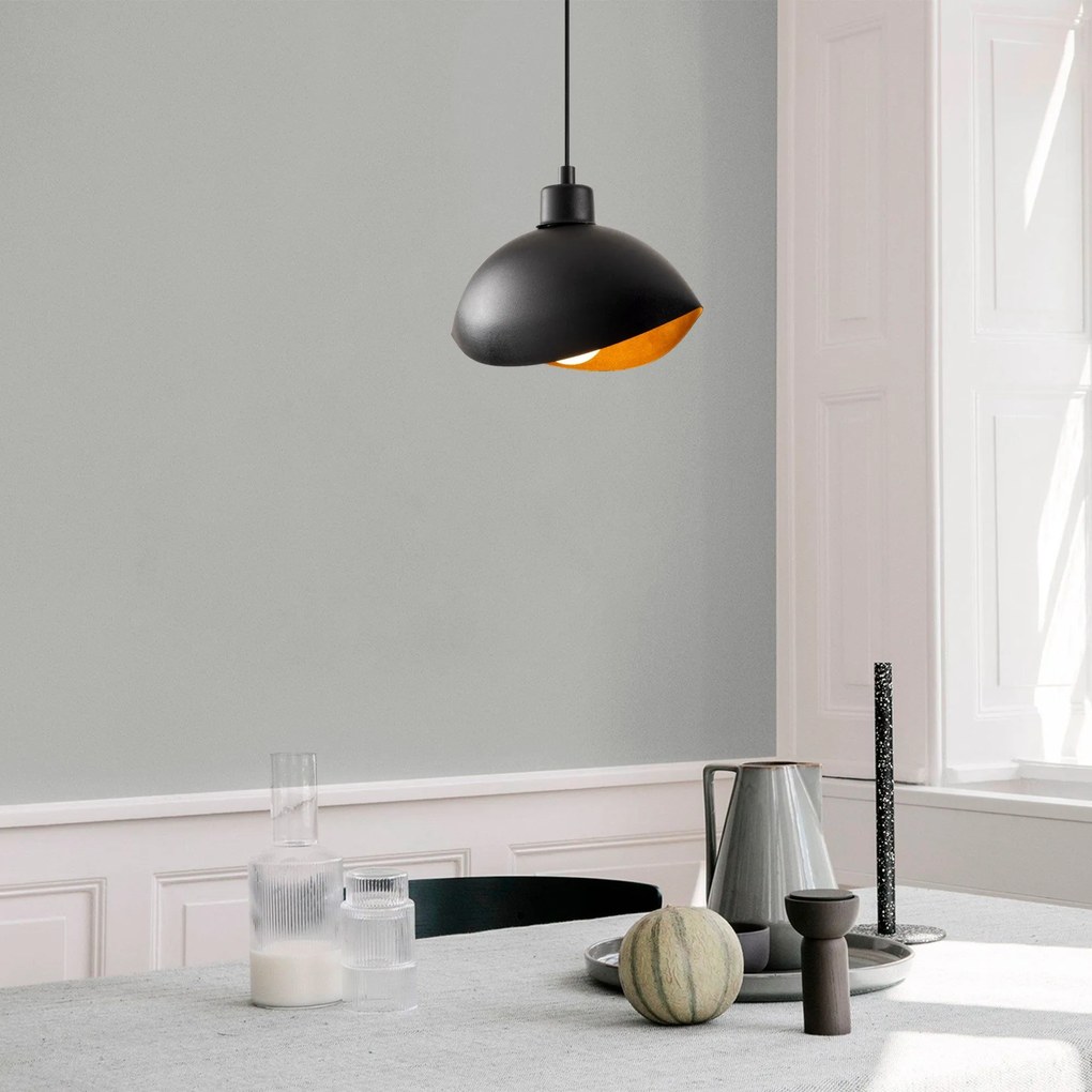 Candeeiro Suspenso Sivani – Preto – 28 x 15 cm