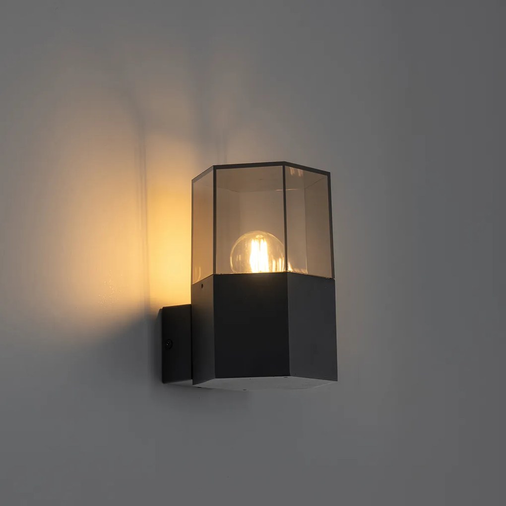Candeeiro de parede exterior preto com vidro fumê hexagonal IP44 - Denmark Moderno