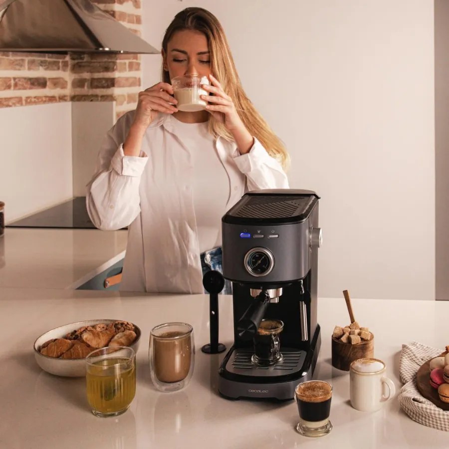 Máquina de café express Power Espresso 20 Pecan Steel com 20 bares e vaporizador orientável