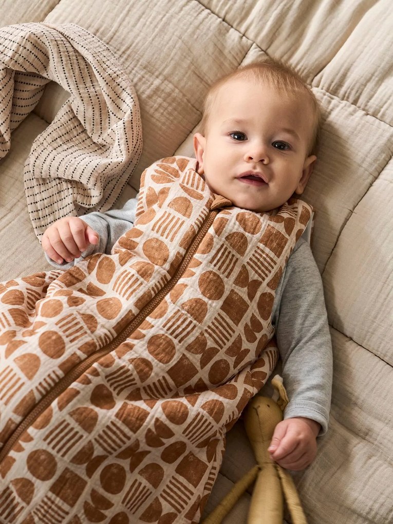 Saco de bebé reversível, sem mangas, abertura ao meio, Ethnic bege estampado